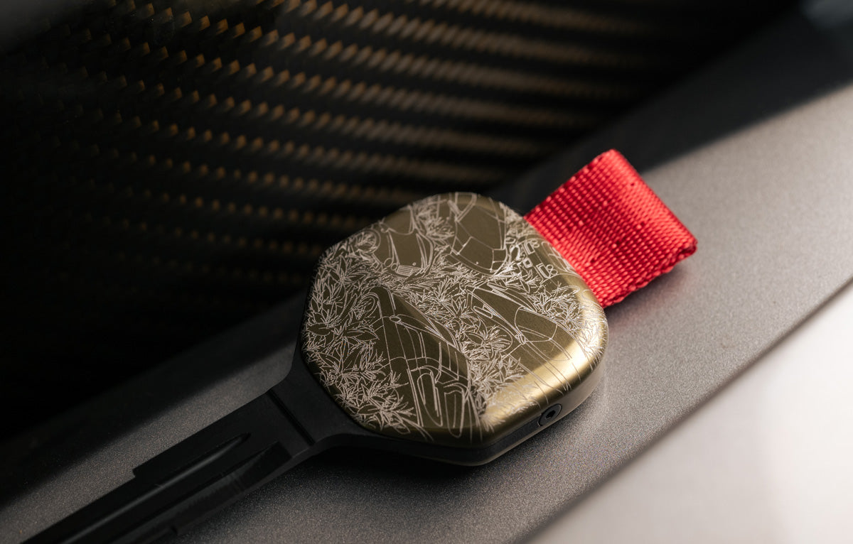 Art Ø1 Champagne | Black Core | Red Jacquard