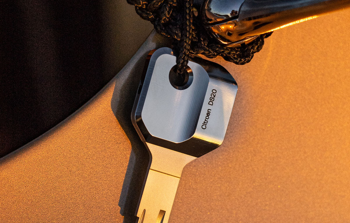 Titanium | Silver Core