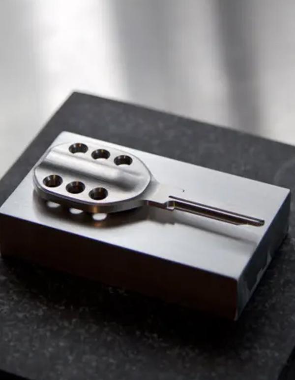 ACQUIRE MAG | Ultimate Key for Vintage Porsche Drivers